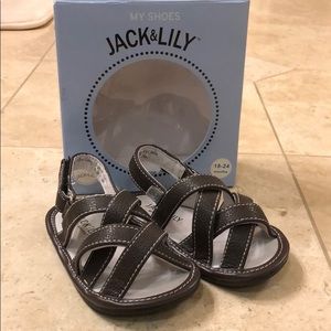 NWOT Jack & Lily brown sandals